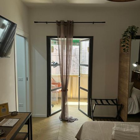 Gennarino Apartments - Panorama Suite With Balcony And Urban Loft Neapol Zewnętrze zdjęcie