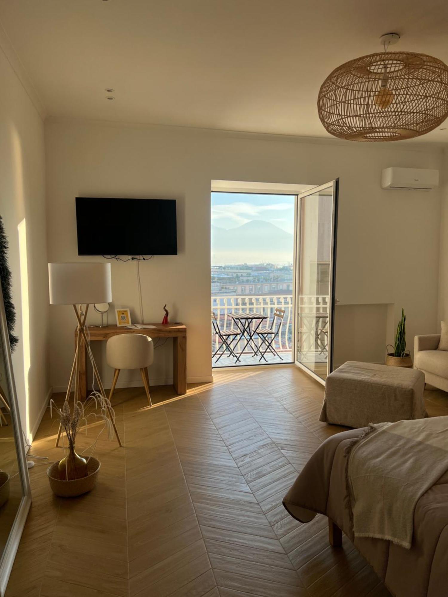 Gennarino Apartments - Panorama Suite With Balcony And Urban Loft Neapol Zewnętrze zdjęcie