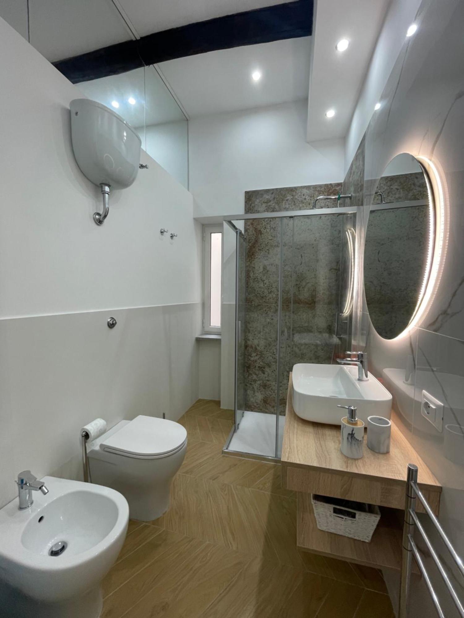 Gennarino Apartments - Panorama Suite With Balcony And Urban Loft Neapol Zewnętrze zdjęcie