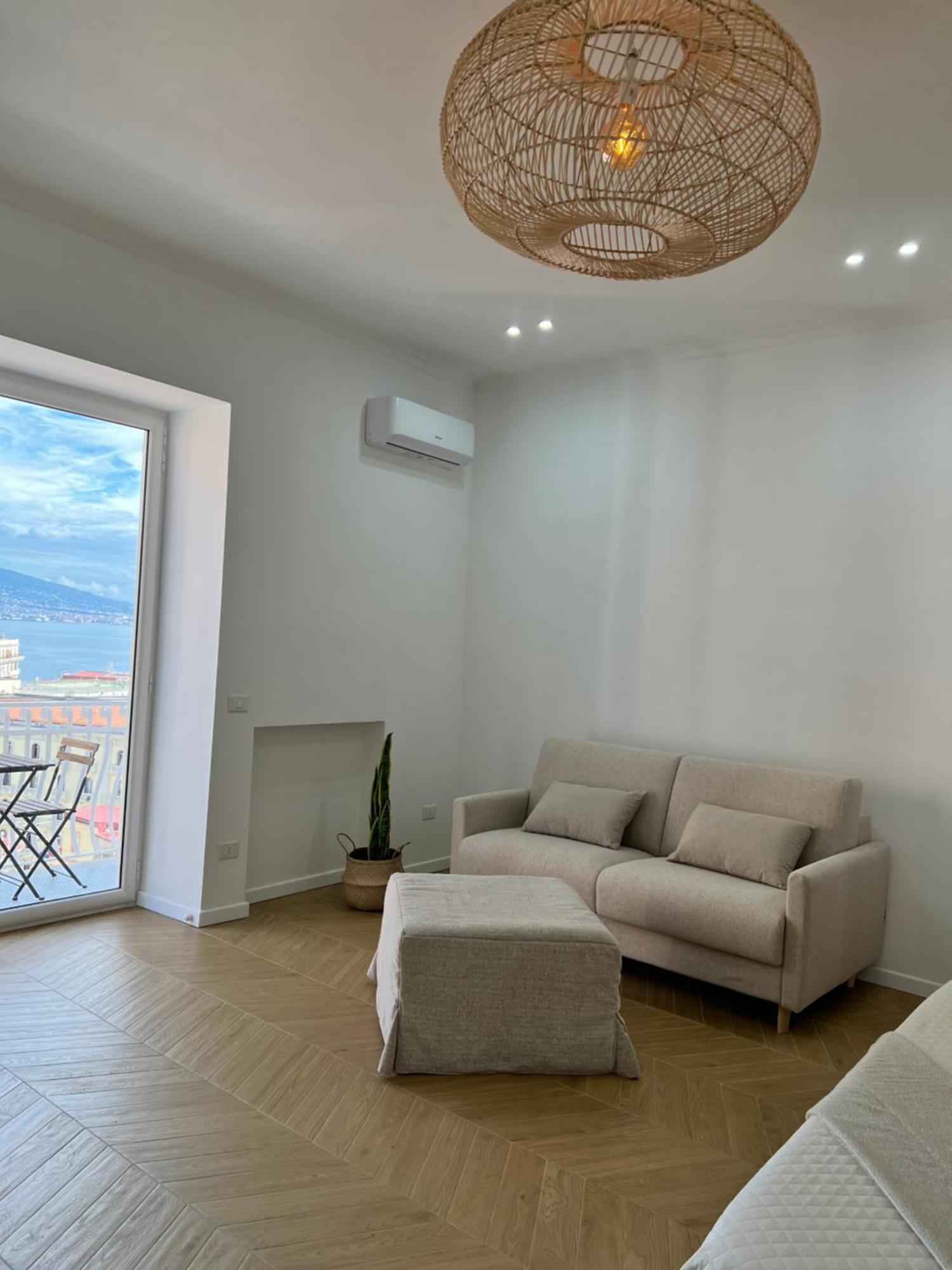 Gennarino Apartments - Panorama Suite With Balcony And Urban Loft Neapol Zewnętrze zdjęcie