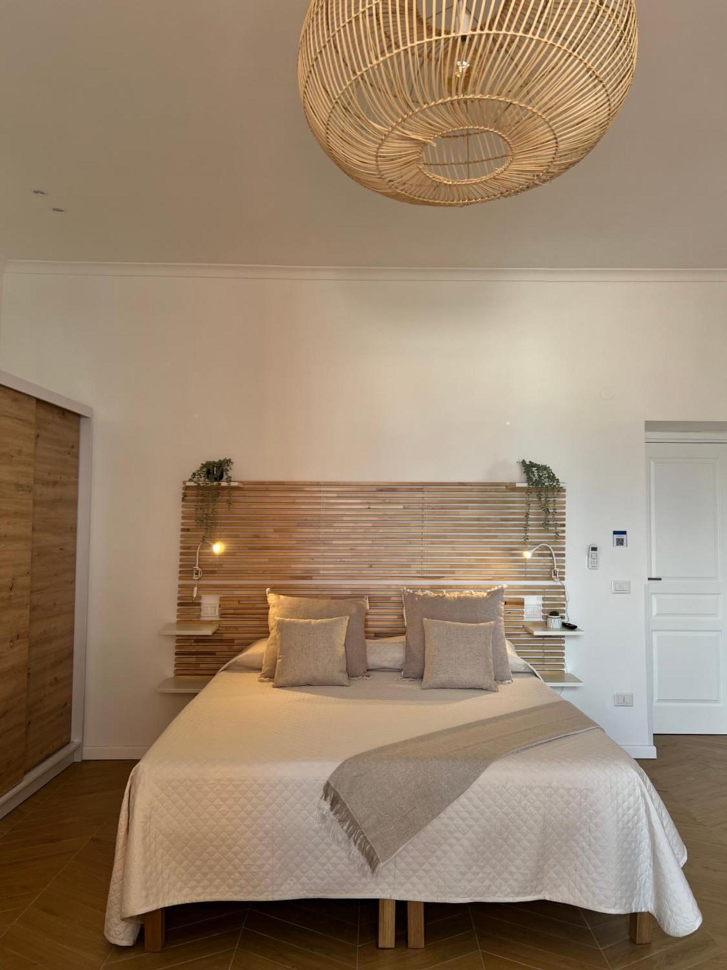 Gennarino Apartments - Panorama Suite With Balcony And Urban Loft Neapol Zewnętrze zdjęcie