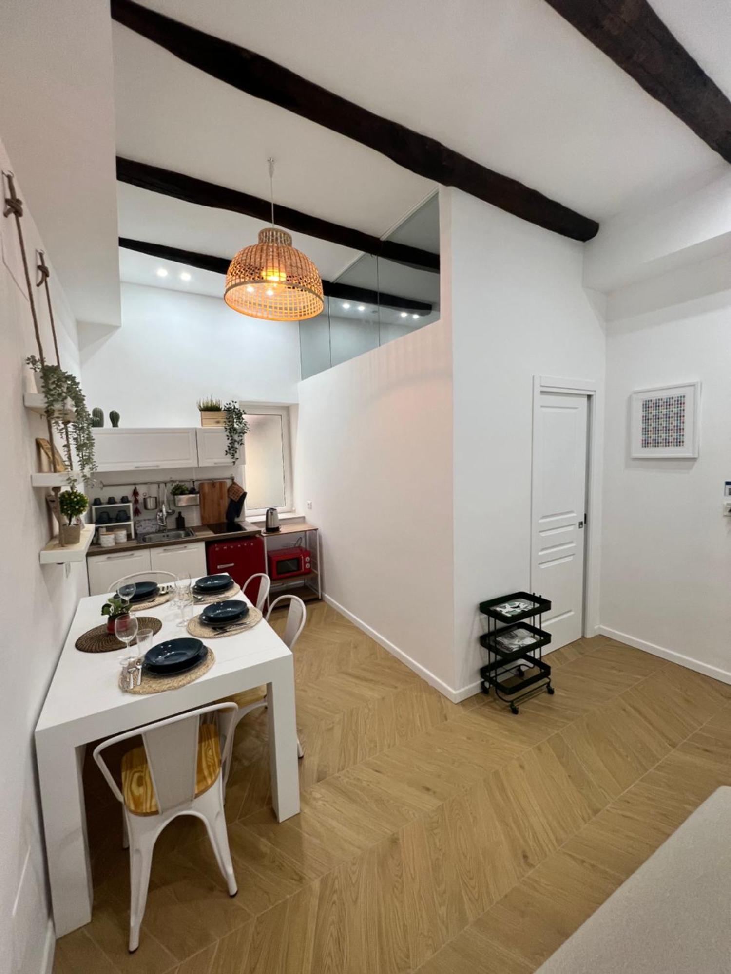 Gennarino Apartments - Panorama Suite With Balcony And Urban Loft Neapol Zewnętrze zdjęcie