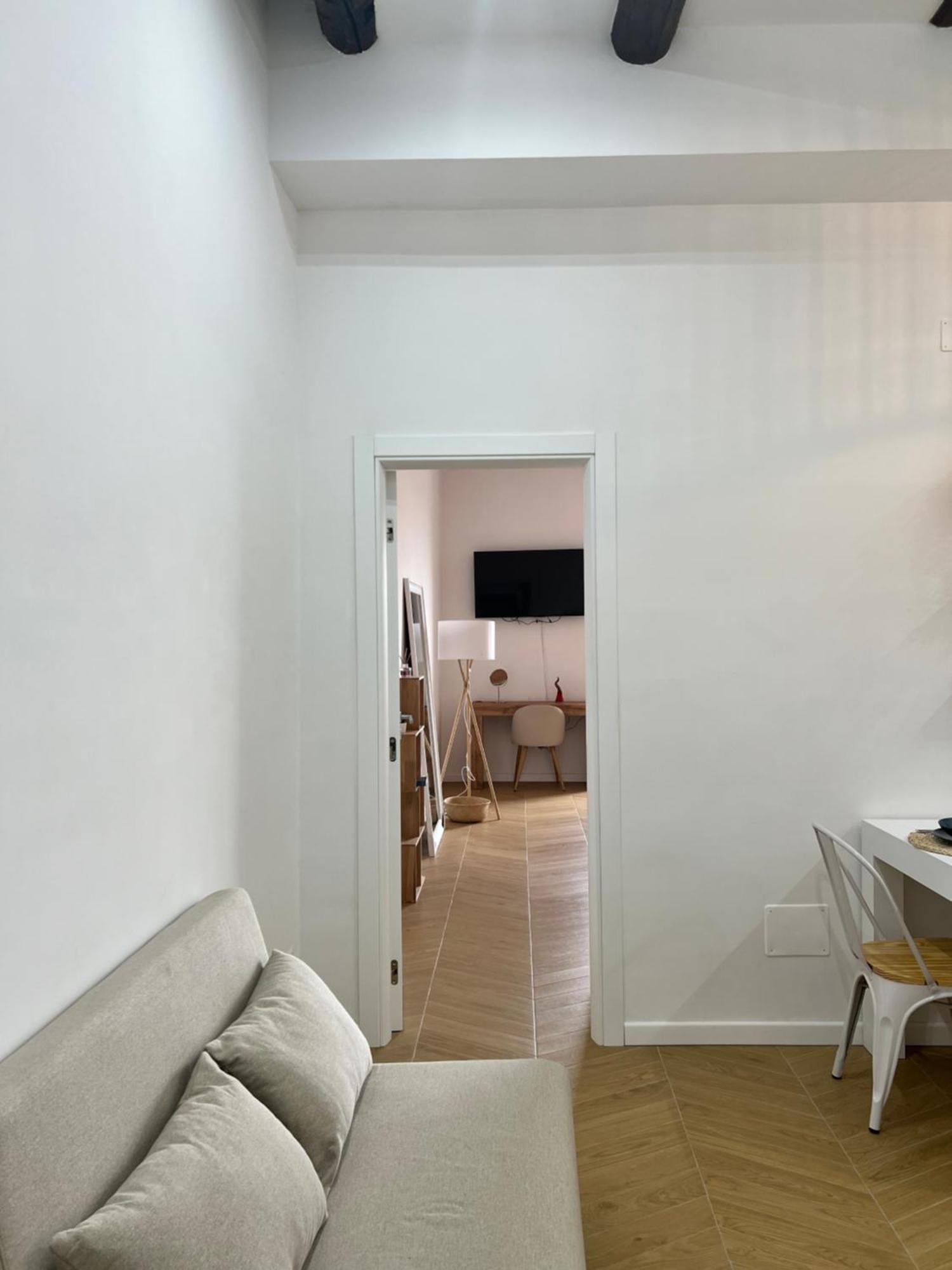 Gennarino Apartments - Panorama Suite With Balcony And Urban Loft Neapol Zewnętrze zdjęcie