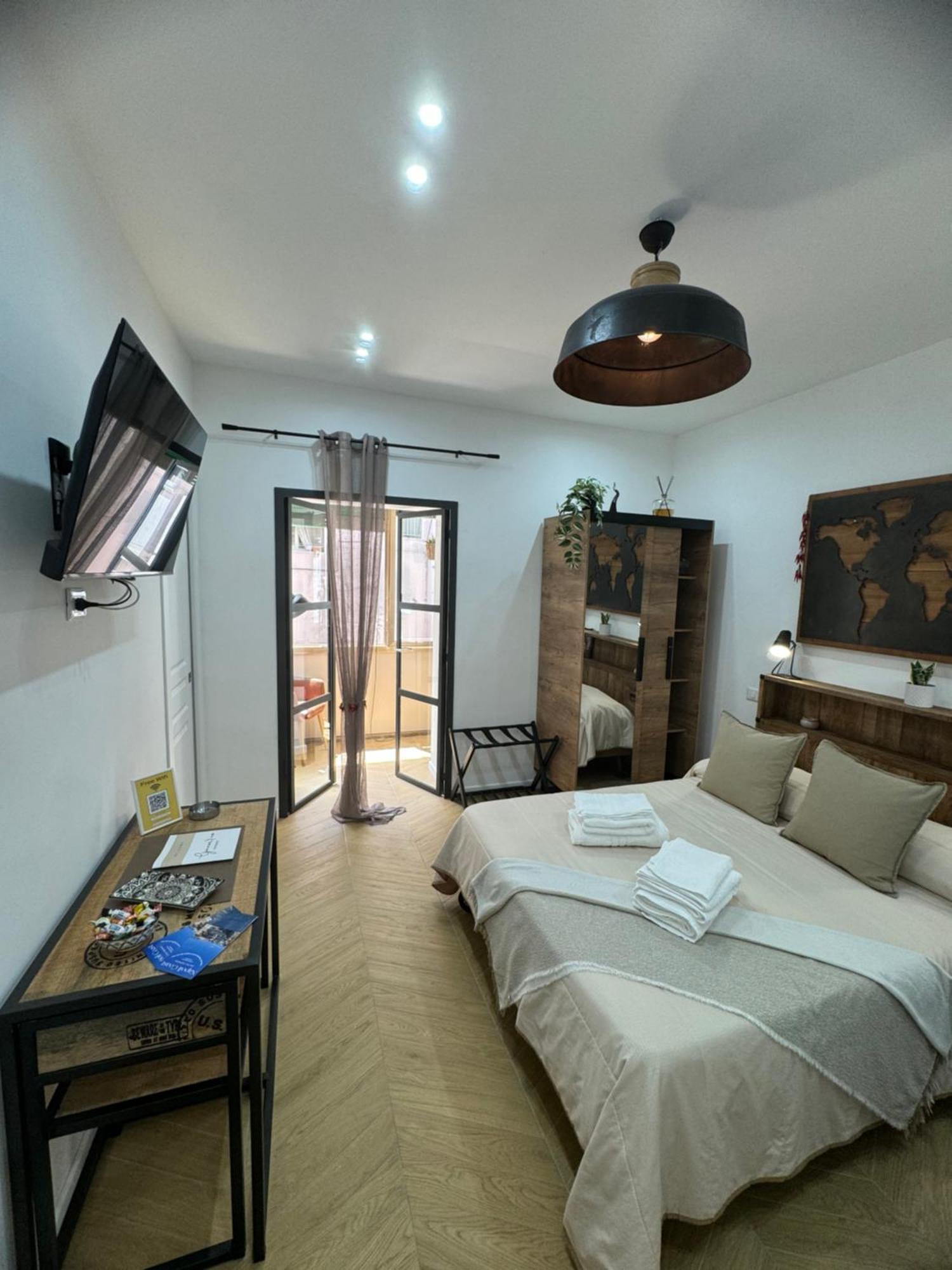 Gennarino Apartments - Panorama Suite With Balcony And Urban Loft Neapol Zewnętrze zdjęcie